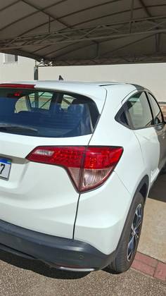 HONDA HR-V 1.8 16V FLEX LX 4P MANUAL